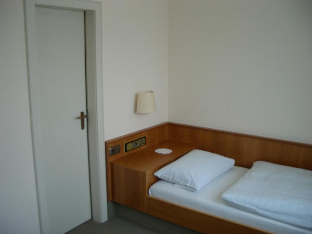 Haus-Maria Hotel Bad Salzschlirf Kamer foto