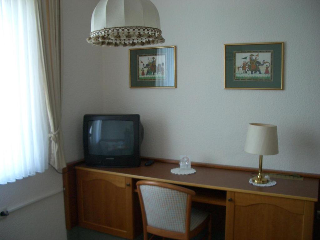 Haus-Maria Hotel Bad Salzschlirf Kamer foto